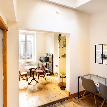 Cosy & Duplex - Au Coeur De La Vieille Appartamento *